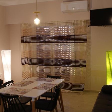 The Victoria Square Apartments Atene Esterno foto