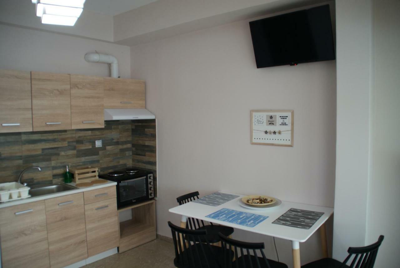 The Victoria Square Apartments Atene Esterno foto